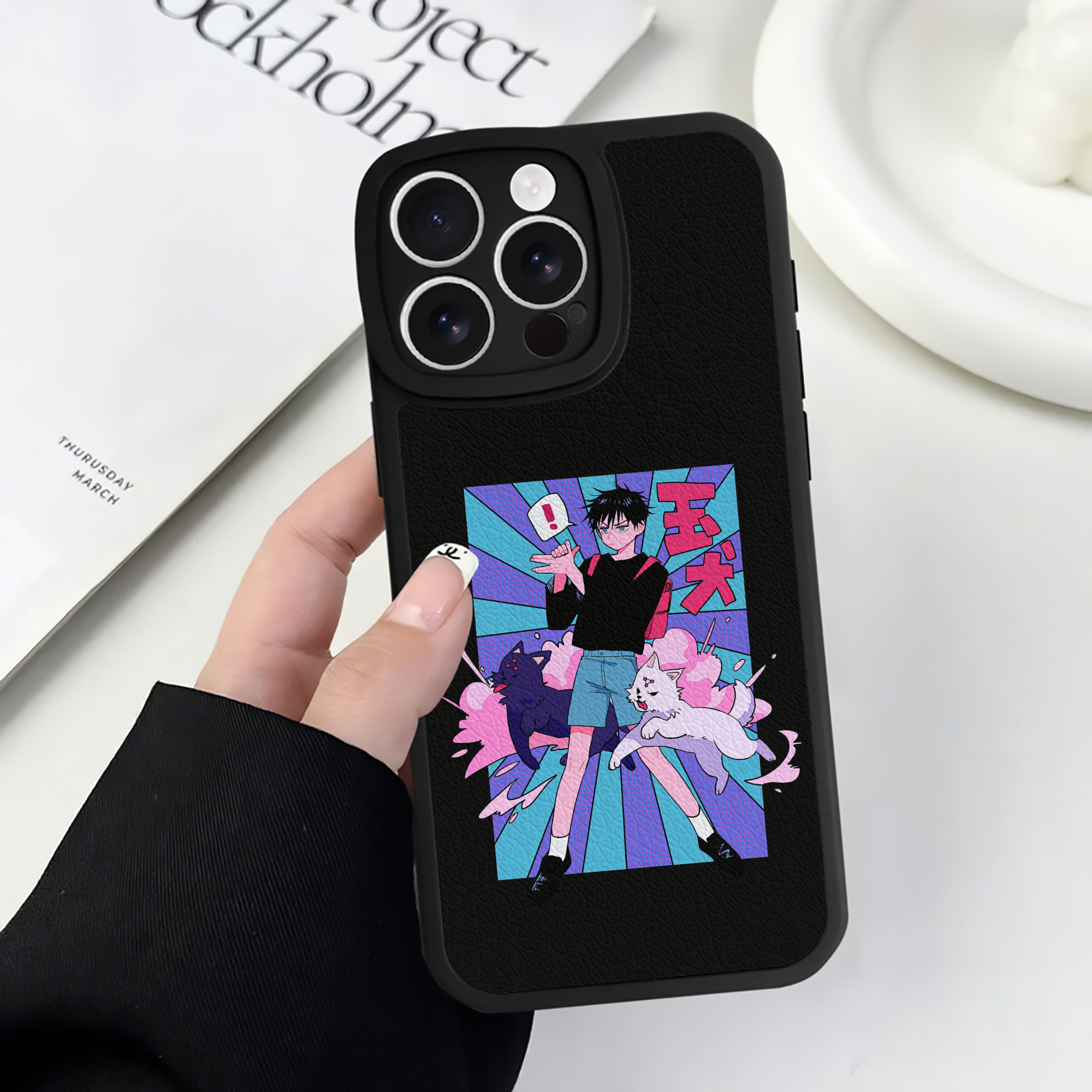（画像用） 呪術廻戦 Jujutsu Kaisen 【iPhone 16シリーズ対応】シリコンスマホケース（レザー調） 材質：シリコン